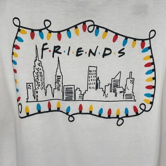 Friends Long Sleeve Christmas Tee Shirt White Small NWT - Picture 3 of 5